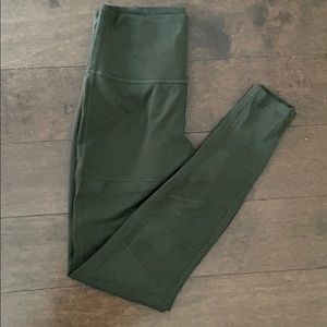 Lululemon Wunder Under Mesh Tights